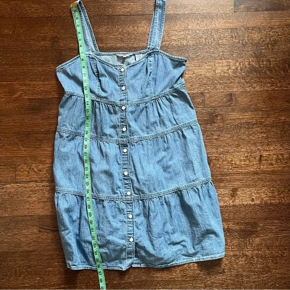 Levi’s Denim Mini Dress Size Large Button Front Tiered Sleeveless Blue - Picture 9 of 13